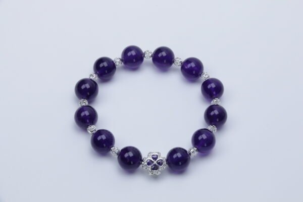 Customized Uruguay Amethyst with the Auspicious Purple Air Coming from the East