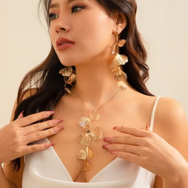 Niche Ginkgo Leaf Tassel Necklace with Sweet and Cool Design, Cross-Border Retro Adjustable Choker Jewelry - 图片 18