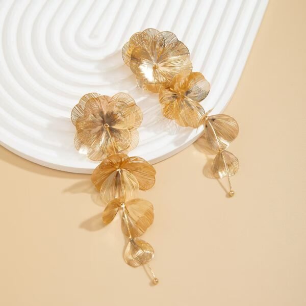 Niche Ginkgo Leaf Tassel Necklace with Sweet and Cool Design, Cross-Border Retro Adjustable Choker Jewelry - 图片 7